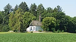 Blick auf das Kirchlein St. Johann in Stöttham
