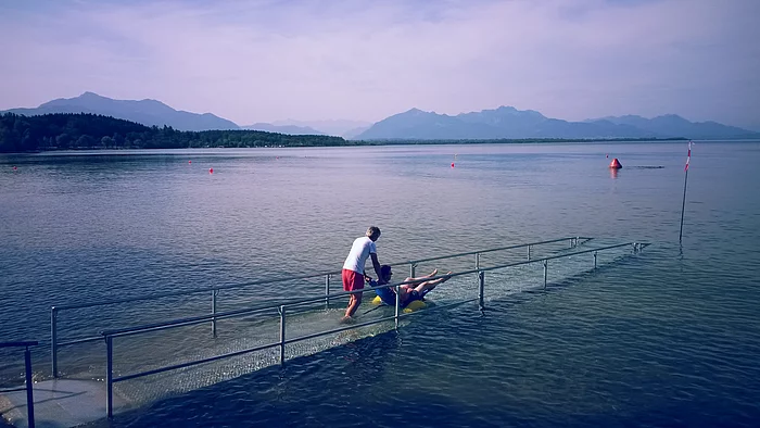 Barrierefreier Chiemsee Zugang_ n Chieming
