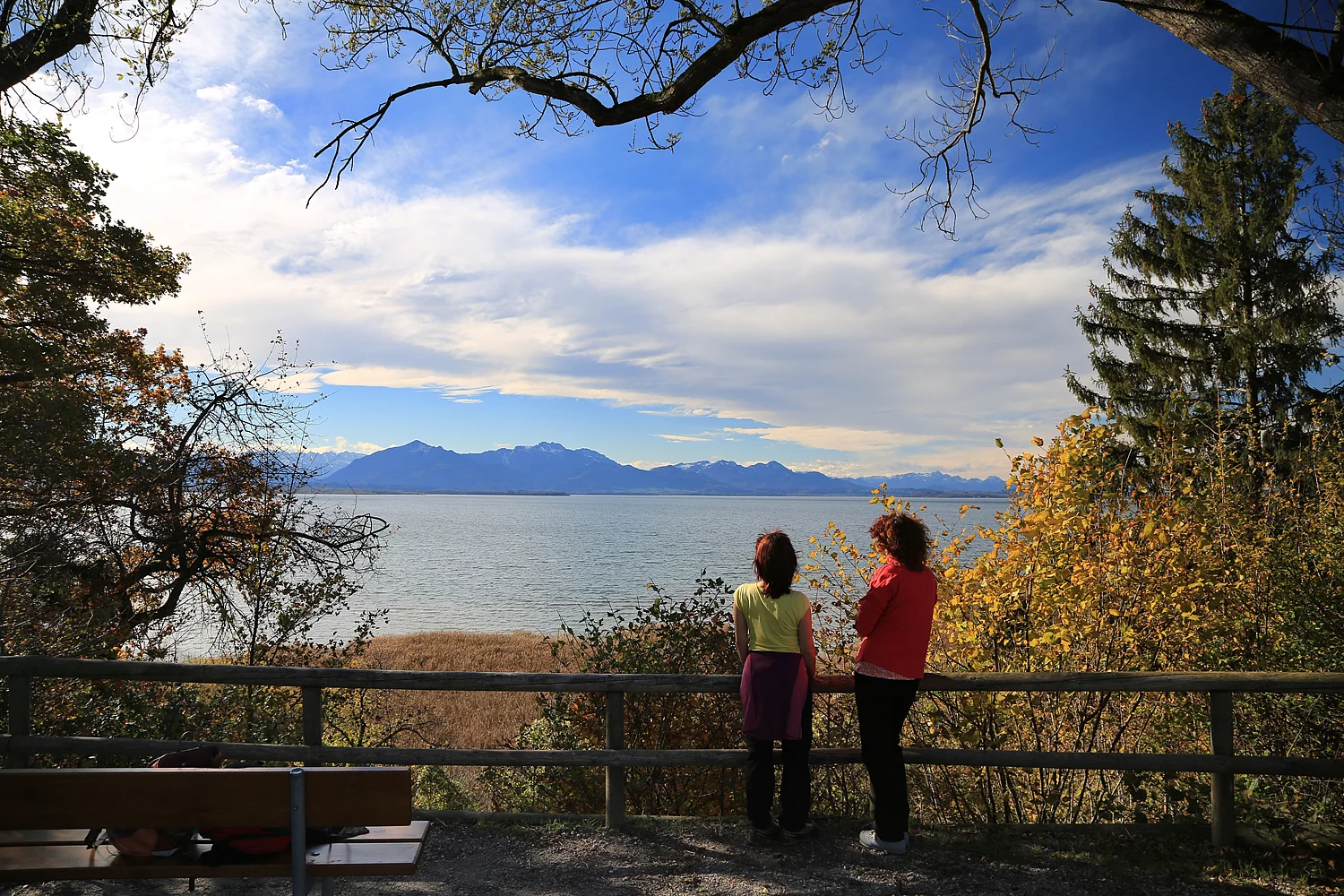 Schöne Chiemsee-Aussicht in Stöttham